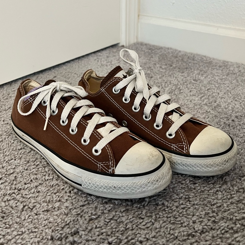 Brown Converse